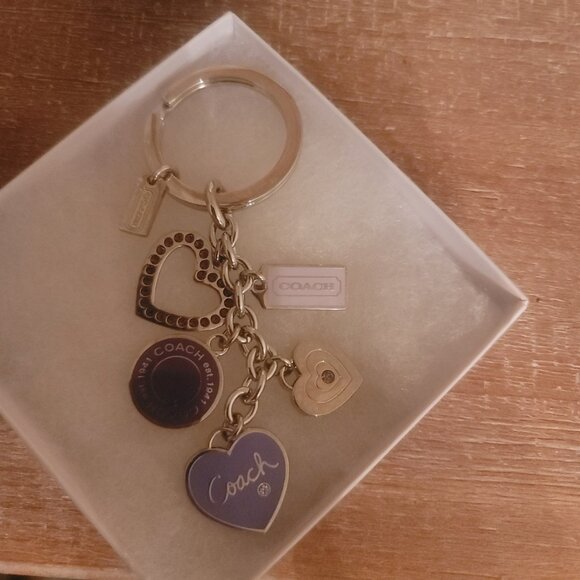 Coach - Purple Hearts Keychain (Brand New)(Gift box included) - Picture 4 of 7
